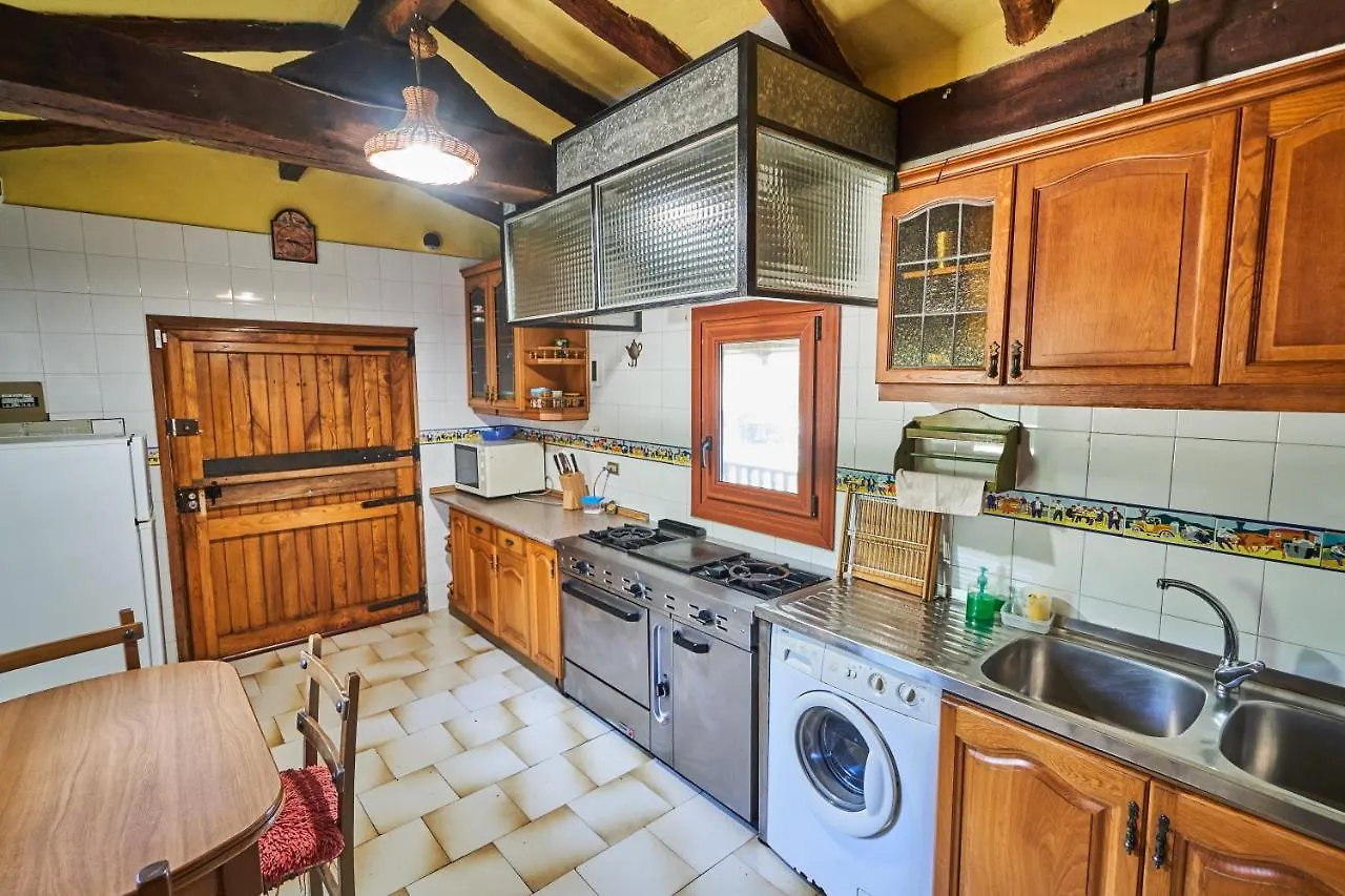Ferienhaus Garai Etxea, Casa Adosada En La Montana Arrankudiaga