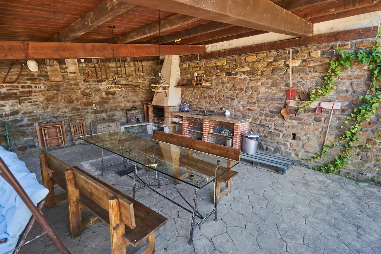 Garai Etxea, Casa Adosada En La Montana Arrankudiaga