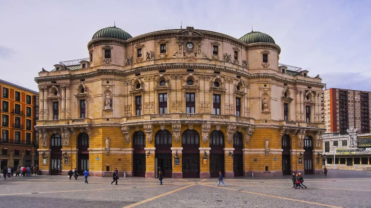 Garai Etxea, Casa Adosada En La Montana Arrankudiaga 0*,