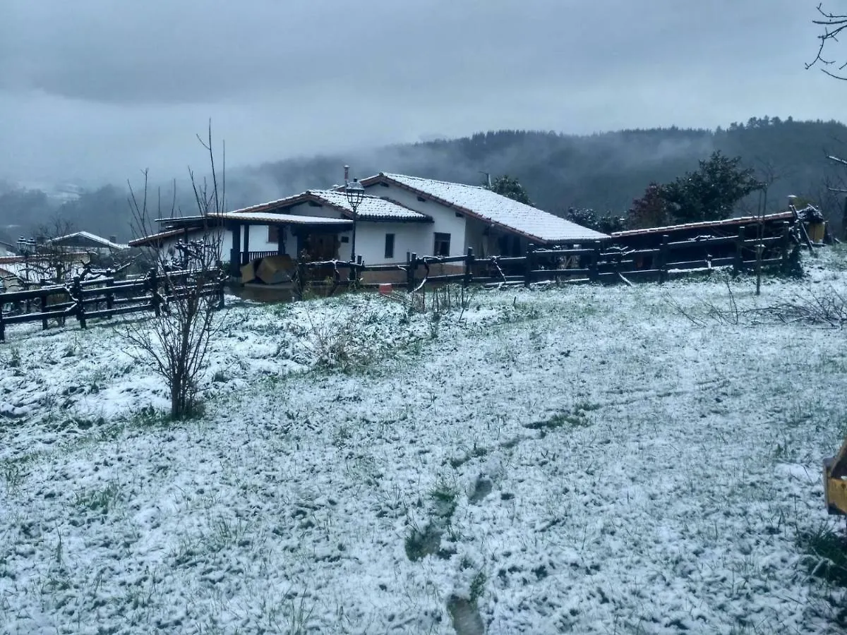 Garai Etxea, Casa Adosada En La Montana Arrankudiaga