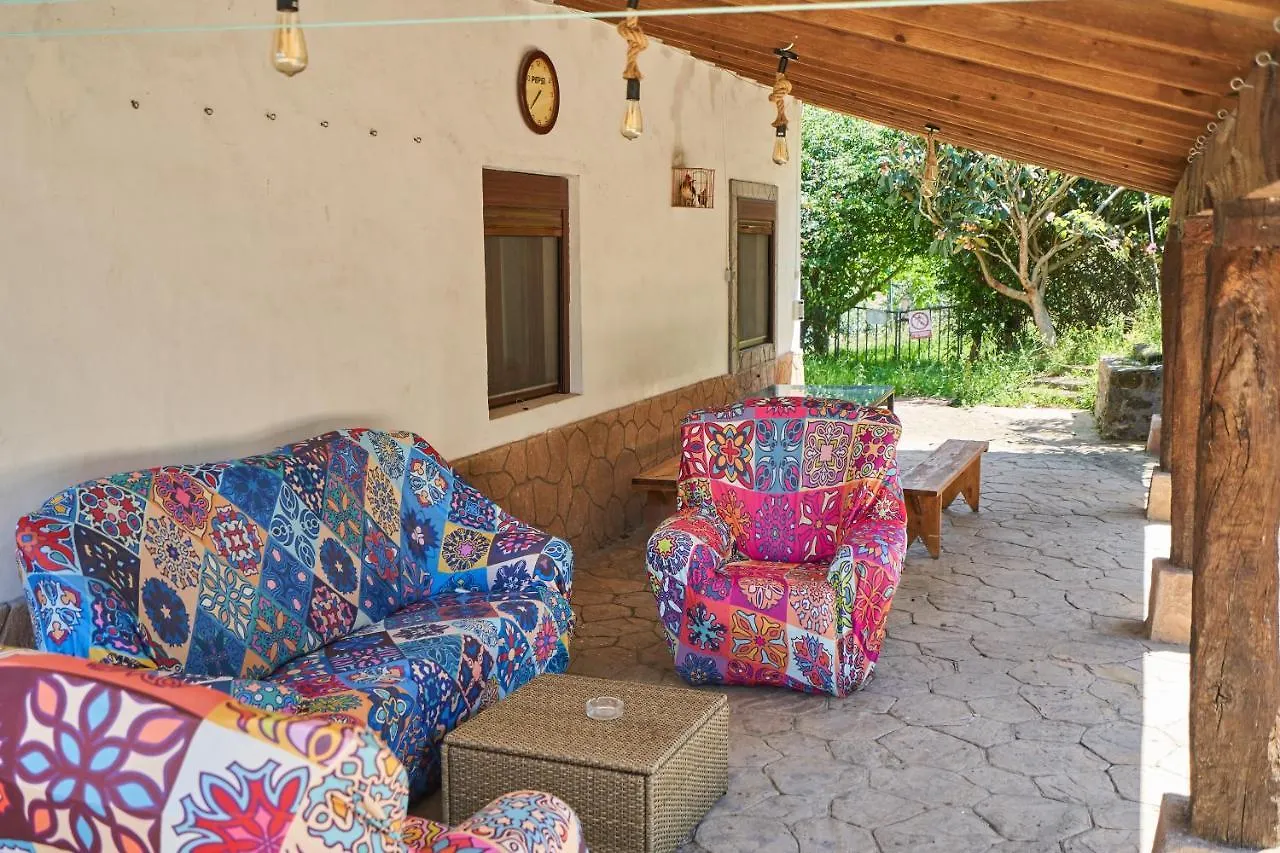 Casa vacanze Garai Etxea, Casa Adosada En La Montana Arrankudiaga