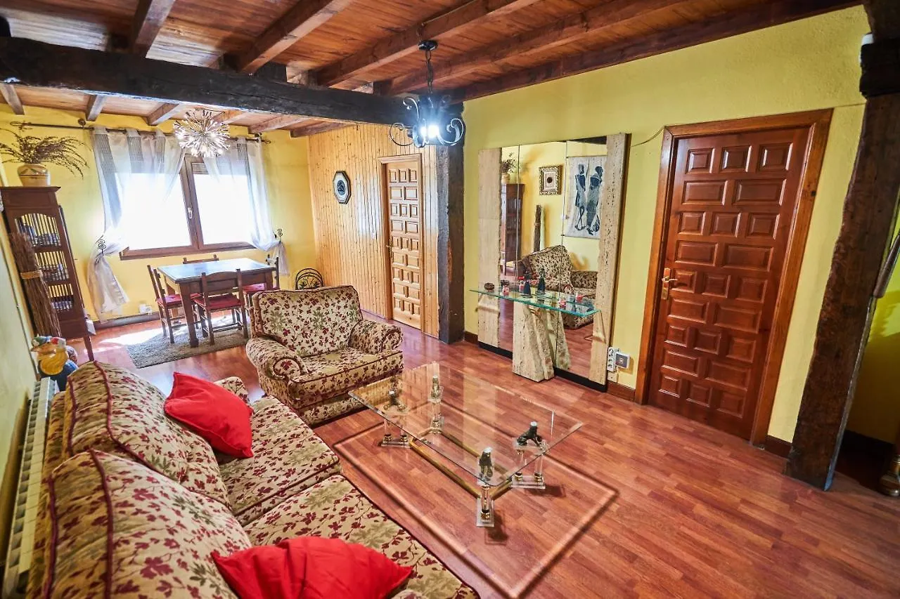 Garai Etxea, Casa Adosada En La Montana Arrankudiaga